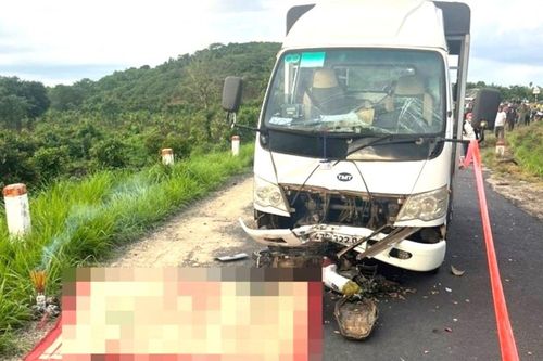 Va chạm ô tô tập lái, người đàn ông tử vong tại chỗ