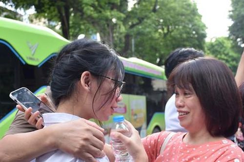 Gợi ý đáp án môn toán, kỳ thi tốt nghiệp THPT năm 2024