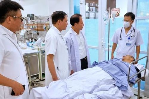 Bộ Y tế: Đình chỉ ngay bếp ăn Nhà máy Đóng tàu Sông Cấm khiến 127 người ngộ độc phải nhập viện