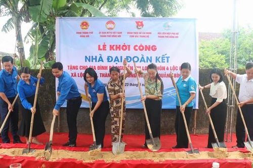Chung tay sẻ chia, xây dựng 'nhà nhân ái' giúp người dân ổn định cuộc sống
