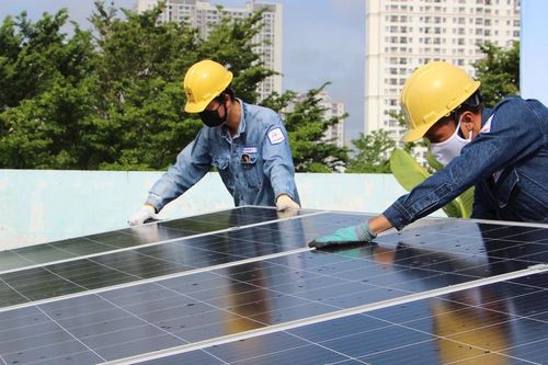 Chuyển đổi năng lượng cho sản xuất xanh