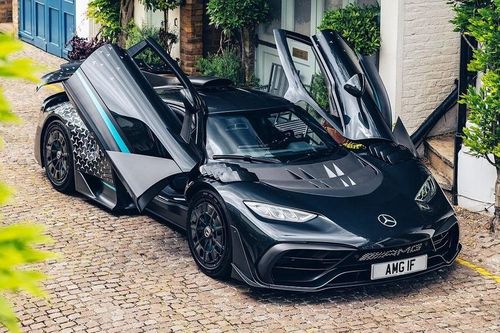 Siêu xe Mercedes-AMG One đầu tiên xuất hiện tại London