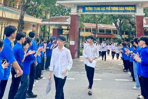 Hơn 2.700 thí sinh Đan Phượng hoàn thành kỳ thi tốt nghiệp THPT năm 2024