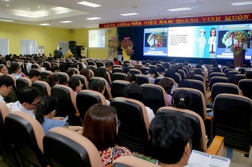 Phát triển đội ngũ điều dưỡng đáp ứng nhu cầu chăm sóc sức khỏe nhân dân