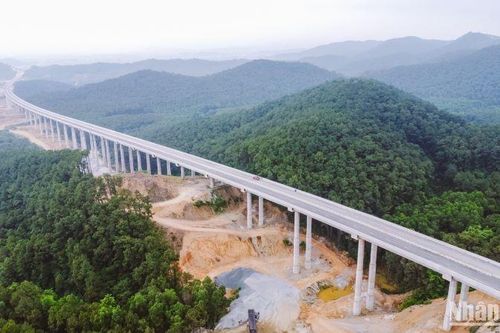 Từ ngày 30/6, đưa vào khai thác 19km cuối tuyến cao tốc Diễn Châu-Bãi Vọt