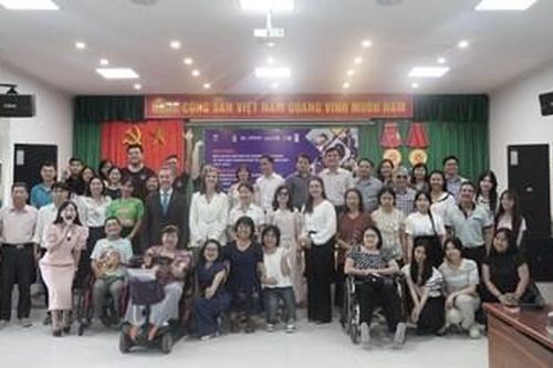 Thúc đẩy quyền và sự hòa nhập của người khuyết tật ở Việt Nam
