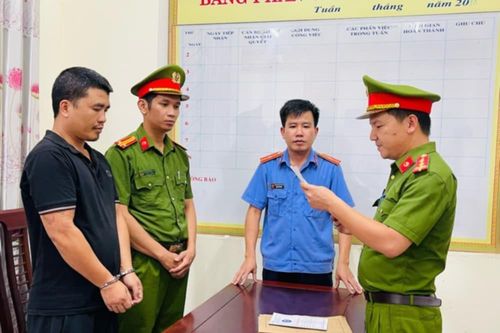 Tài xế gây tai nạn liên hoàn khiến 3 người chết ra đầu thú