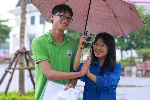 Tiếp sức mùa thi - nguồn động viên tinh thần to lớn cho sĩ tử