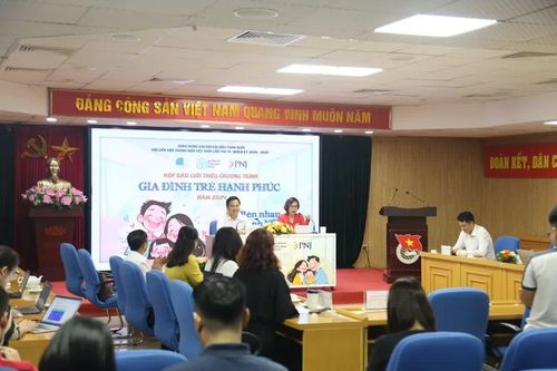 Gia đình trẻ hạnh phúc năm 2024: Bên nhau mình là nhà!