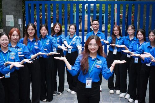 Loạt khoảnh khắc đáng nhớ trong ngày thi cuối