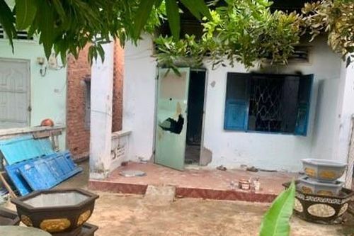 Vợ chồng trẻ chết bất thường trong căn nhà trọ cháy lúc nửa đêm