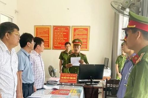 Bắt giám đốc và hai phó giám đốc Trung tâm giáo dục nghề ở Quảng Nam