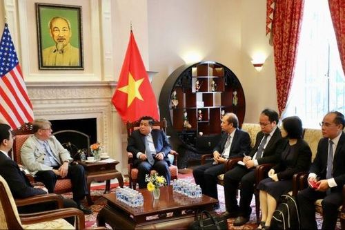Việt Nam mời chuyên gia bán dẫn hàng đầu của Hoa Kỳ làm cố vấn