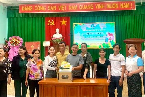 15 câu lạc bộ ở An Nhơn chia sẻ kinh nghiệm xây dựng gia đình hạnh phúc