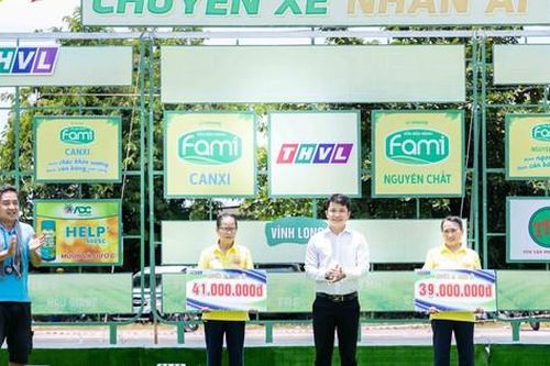 Nhìn lại hành trình 2 năm đồng hành trao 'Muôn điều nhân ái, Trăm phần yêu thương' của Fami đến người dân miền Tây
