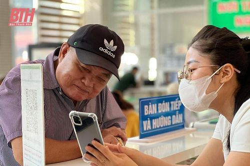 Nhiều tiện ích khi sử dụng hình thức thanh toán không sử dụng tiền mặt tại các cơ sở y tế