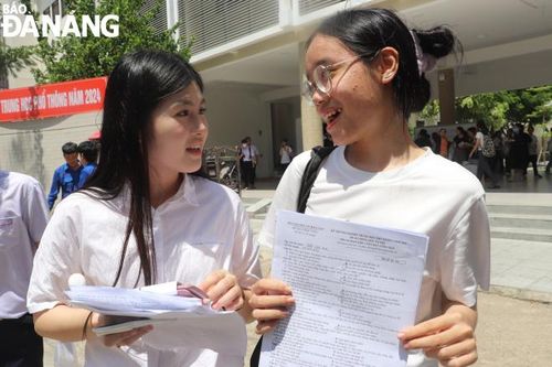Đề thi môn tổ hợp dễ thở hơn năm ngoái
