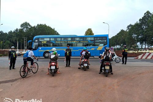 Phát động phong trào thi đua bảo đảm trật tự, an toàn giao thông trên địa bàn Đồng Nai