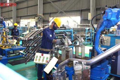 Chờ cú hích mới giúp ngành sản xuất Việt nâng vị thế cạnh tranh