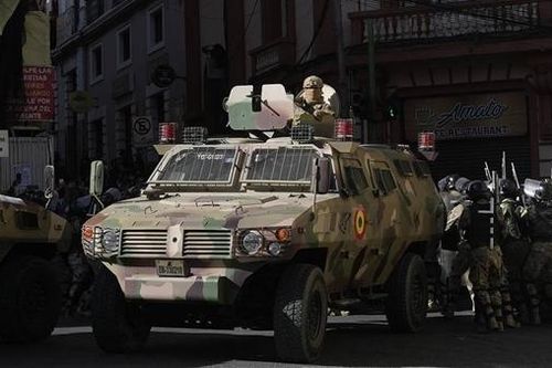 Cuộc đảo chính bất thành hay 'phép thử' với Tổng thống Bolivia?