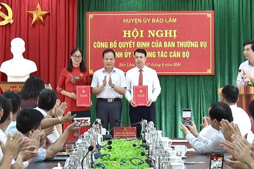 Bảo Lâm công bố quyết định của Ban Thường vụ Tỉnh ủy về công tác cán bộ