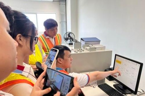 Vận hành thu phí tự động tuyến Metro số 1: Dùng căn cước thay thẻ đi lại