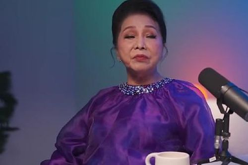 Nữ NSND cải lương có bằng tiến sĩ đầu tiên: 'Tôi yêu chồng, yêu con, yêu người tình có chừng mực'