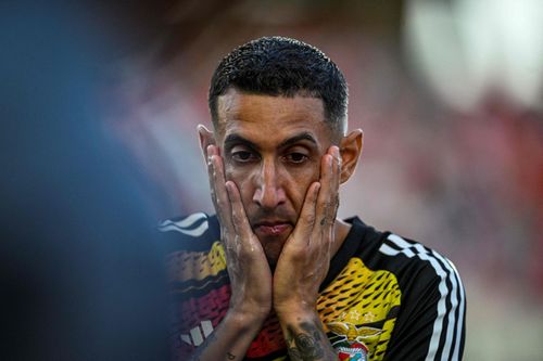 CLB Argentina muốn cấp xe bọc thép cho Di Maria