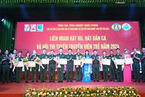 Tổng cục Công nghiệp Quốc phòng trao giải Liên hoan hát ru, hát dân ca và tuyên truyền viên trẻ Cụm thi đua khu vực phía Bắc