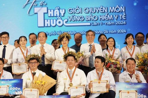Chung kết hội thi 'Thầy thuốc giỏi chuyên môn, vững bảo hiểm y tế' lần 1 - năm 2024