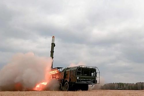 Video tên lửa Iskander hủy diệt S-300PS ở vùng Odessa