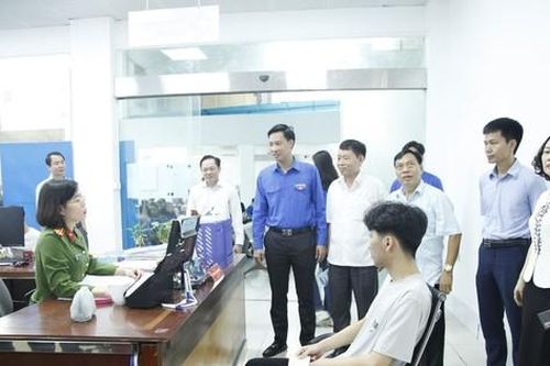Tuổi trẻ Bắc Ninh hỗ trợ người dân giải quyết thủ tục hành chính