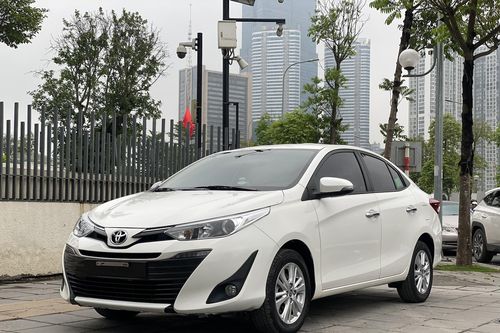 4 mẫu xe cũ tầm giá 350 triệu đáng mua để chạy xe dịch vụ