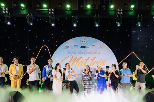 'Những điểm chạm nhân ái' cùng lan tỏa những điều tốt đẹp
