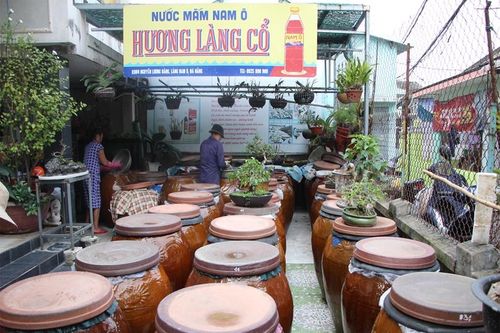 Nước mắm Nam Ô đón nhận bằng bảo hộ chỉ dẫn địa lý