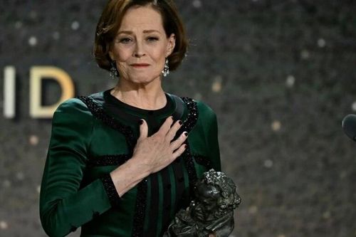 LHP Venice 2024: Nữ diễn viên Sigourney Weaver nhận giải thành tựu trọn đời