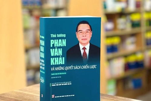 Phát hành cuốn sách 'Thủ tướng Phan Văn Khải và những quyết sách chiến lược'
