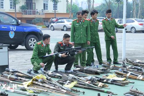 Thông qua Luật Quản lý, sử dụng vũ khí, vật liệu nổ và công cụ hỗ trợ (sửa đổi)