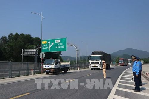 Sẽ mở rộng cao tốc Cam Lộ-La Sơn với 4 làn xe hoàn chỉnh
