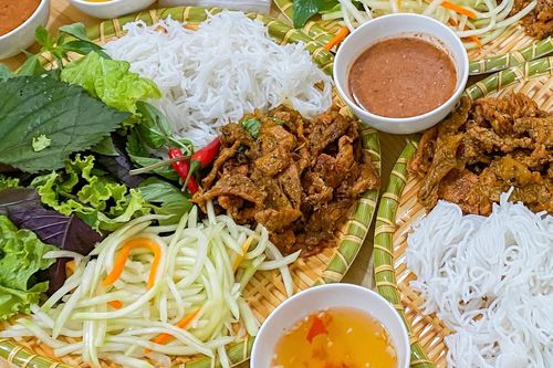 Bún chả chấm chẻo, món quà quê xứ Nghệ