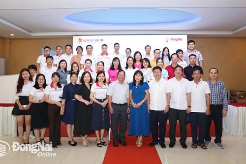 Trao đổi nghiệp vụ 'Báo Đảng và giải pháp thu hút bạn đọc'