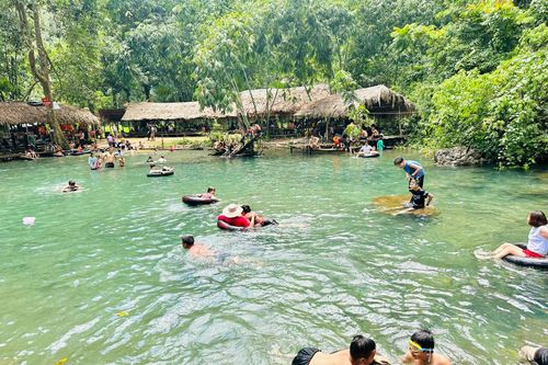 Trải nghiệm du lịch Đất Tổ mùa hè
