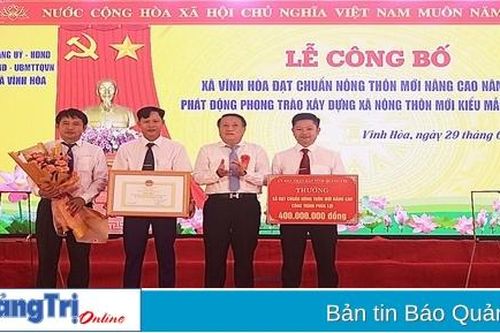 Xã Vĩnh Hòa đón nhận danh hiệu xã đạt chuẩn nông thôn mới nâng cao