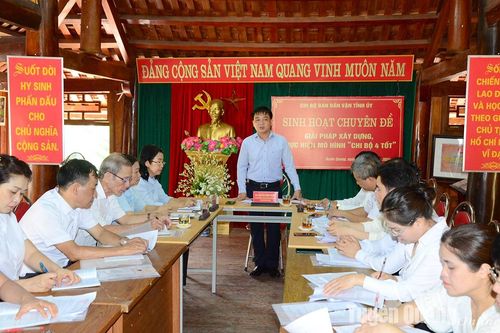 Đấu tranh ngăn chặn, đẩy lùi biểu hiện suy thoái