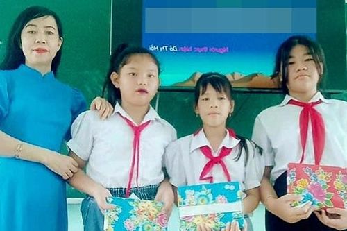 Nữ giáo viên Tiểu học được phong tặng danh hiệu Nhà giáo Nhân dân