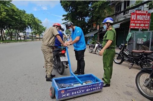 Tái diễn nạn rải đinh, Công an TP Hồ Chí Minh rà soát các tiệm vá xe