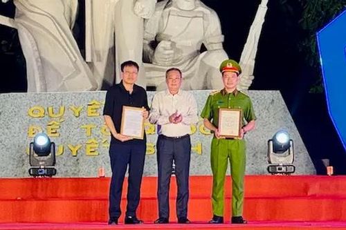 Vinh danh các điển hình trong công tác phòng, chống ma túy