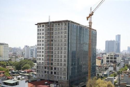 Quận Ba Đình đề nghị chủ đầu tư tòa nhà 8B Lê Trực thanh toán kinh phí phá dỡ công trình vi phạm