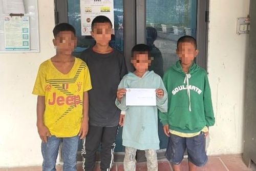 Vượt hàng trăm km đến Hưng Yên để chăn trâu thuê, 4 em nhỏ người dân tộc bất ngờ bị lạc