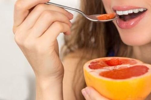 Có nên ăn bưởi để giảm cân?